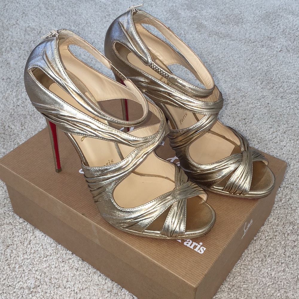 Christian Louboutin, 41, gold heels